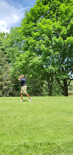 Golf Course «Portland Golf Course», reviews and photos, 169 Bartlett St, Portland, CT 06480, USA