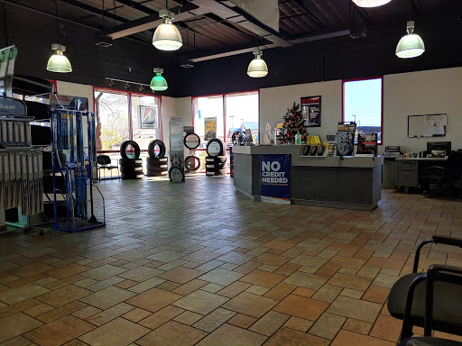 Tire Shop «Martin Tire Co», reviews and photos, 12110 Montwood Dr, El Paso, TX 79936, USA