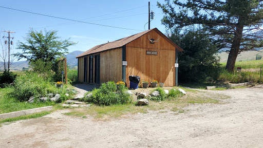 Lodge «Pine Creek Lodge», reviews and photos, 2496 E River Rd, Livingston, MT 59047, USA