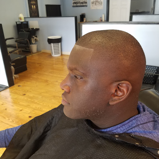 Barber Shop «Praise N Fades Barbershop», reviews and photos, 1119 E Kentucky St, Louisville, KY 40204, USA
