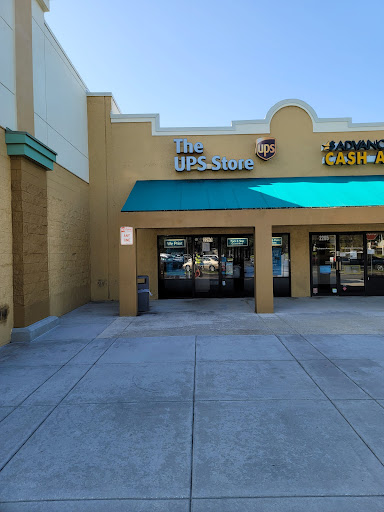Shipping and Mailing Service «The UPS Store», reviews and photos, 2263 W New Haven Ave, West Melbourne, FL 32904, USA