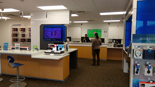 Cable Company «Cox Solutions Store», reviews and photos, 11044 Lee Hwy #10, Fairfax, VA 22030, USA