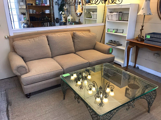 Used Furniture Store «Cobwebs Used Furniture», reviews and photos, 1008 Wappoo Rd, Charleston, SC 29407, USA
