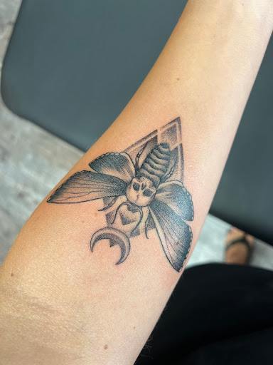 Explore haunted house tattoo ideas, creative tattoo ideas in Honolulu, available at Tattoolicious Tattoo Waikiki