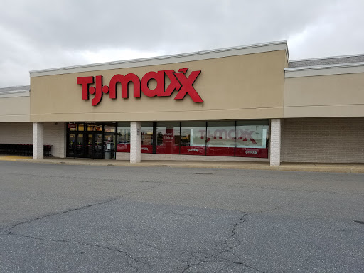 Department Store «T.J. Maxx», reviews and photos, 832 Plaza Blvd, Lancaster, PA 17601, USA