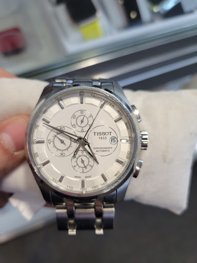 Pawn Shop «National Pawn And Jewelry», reviews and photos, 2751 Capital Blvd, Raleigh, NC 27604, USA