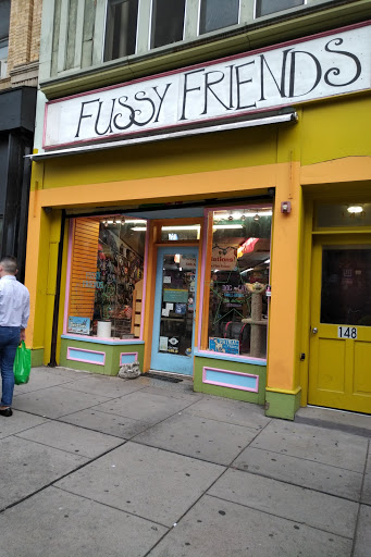 Fussy Friends Pet Supplies, 148 Newark Ave, Jersey City, NJ 07302, USA, 