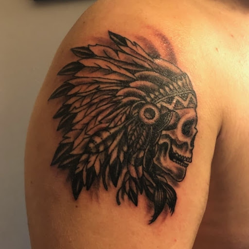 Find are hand tattoos a bad idea for your next unique tattoo in Calhoun at A Sailors Grave Tattoo Parlor