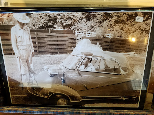 Thrift Store «Better Bargains Thrift Store», reviews and photos, 10209 NE Sandy Blvd, Portland, OR 97220, USA