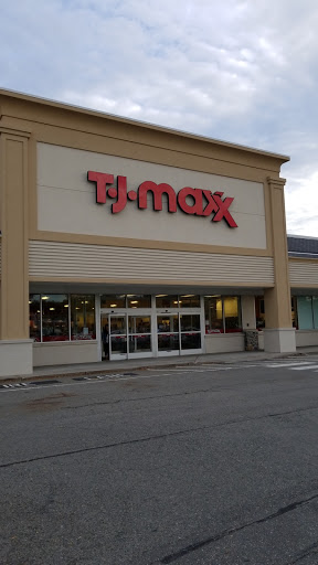 Department Store «T.J. Maxx», reviews and photos, 20 Chapel View Blvd, Cranston, RI 02920, USA