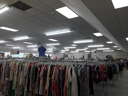 Thrift Store «Waterfront Rescue Mission Thrift Store», reviews and photos, 2125 W Fairfield Dr, Pensacola, FL 32505, USA
