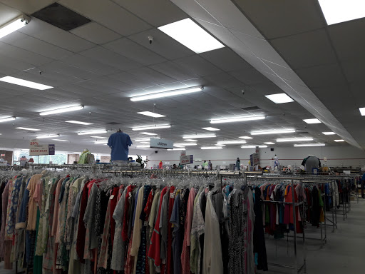 Thrift Store «Waterfront Rescue Mission Thrift Store», reviews and photos, 2125 W Fairfield Dr, Pensacola, FL 32505, USA