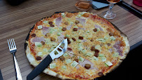 Pizza du Restaurant italien Bella Napoli à Saint-Clair-du-Rhône - n°19