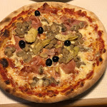 Photo n°2 de l'avis de Pion.k fait le 30/08/2021 à 20:25 sur le  Völs Tennisbar à Völs am Schlern