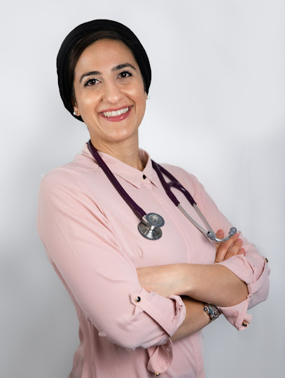 Dr Maisam Hasan