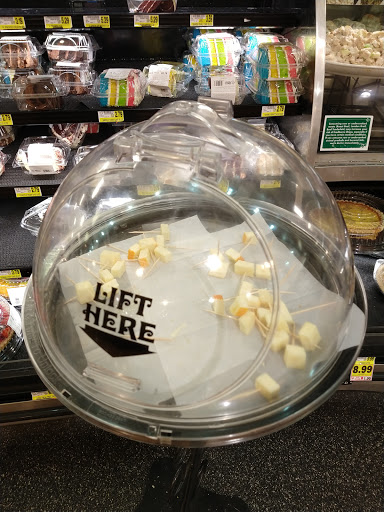 Grocery Store «Harris Teeter», reviews and photos, 401 M St SE, Washington, DC 20003, USA