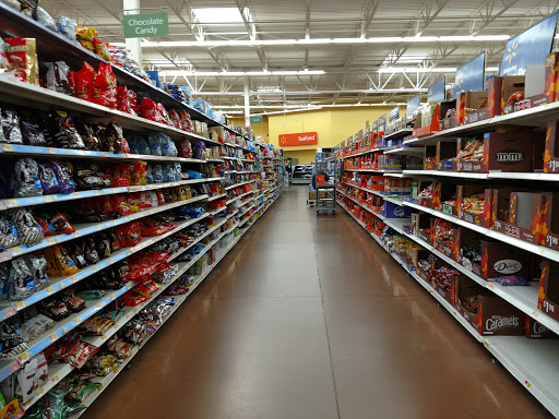 Department Store «Walmart Supercenter», reviews and photos, 30729 Lyon Center Dr, New Hudson, MI 48165, USA