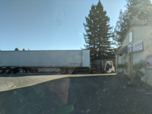 Surplus Store «Discount Alley», reviews and photos, 1382 CA-116 a, Sebastopol, CA 95472, USA