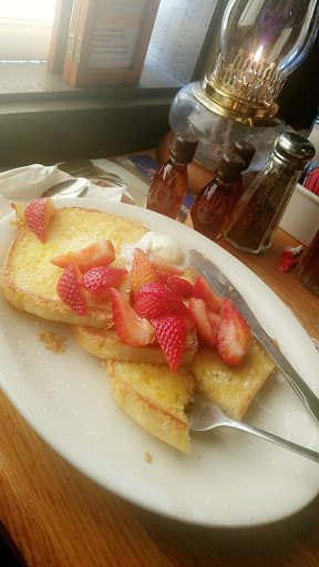 American Restaurant «Cracker Barrel Old Country Store», reviews and photos, 24400 Eastex Fwy, Kingwood, TX 77339, USA