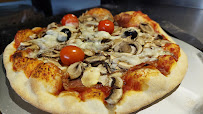 Pizza du Pizzeria Le 7/4 vallieres sur fier - n°12