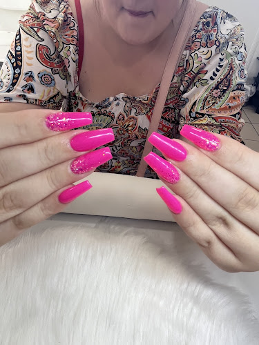 Reviews of Ht nail in Stoke-on-Trent - Beauty salon