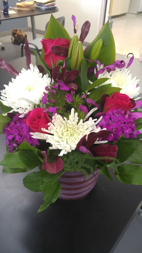 Employment Agency «Express Employment Professionals - Gresham, OR», reviews and photos, 120 NW Burnside Rd, Gresham, OR 97030, USA