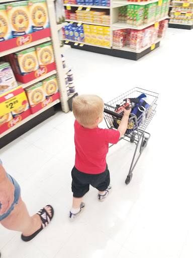 Grocery Store «Chief Supermarkets», reviews and photos, 221 Summit St, Celina, OH 45822, USA