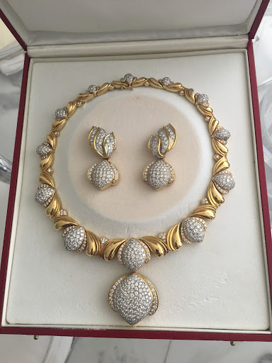 Jewelry Buyer «Jackie Abraham Jewelers», reviews and photos, 1027 Kane Concourse, Bay Harbor Islands, FL 33154, USA