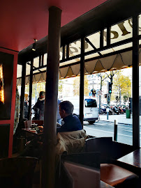 Atmosphère du Restaurant Le Séquoia Café à Neuilly-sur-Seine - n°3