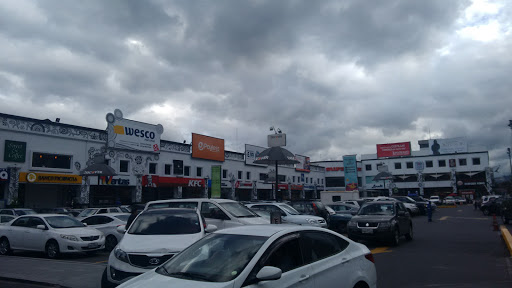 CCI Centro Comercial Iñaquito