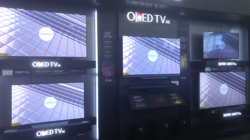 Electronics Store «Best Buy», reviews and photos, 1165 N Dupont Hwy, Dover, DE 19901, USA