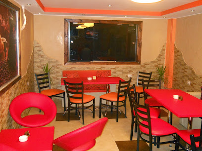 TUYO Cafe & Restaurant