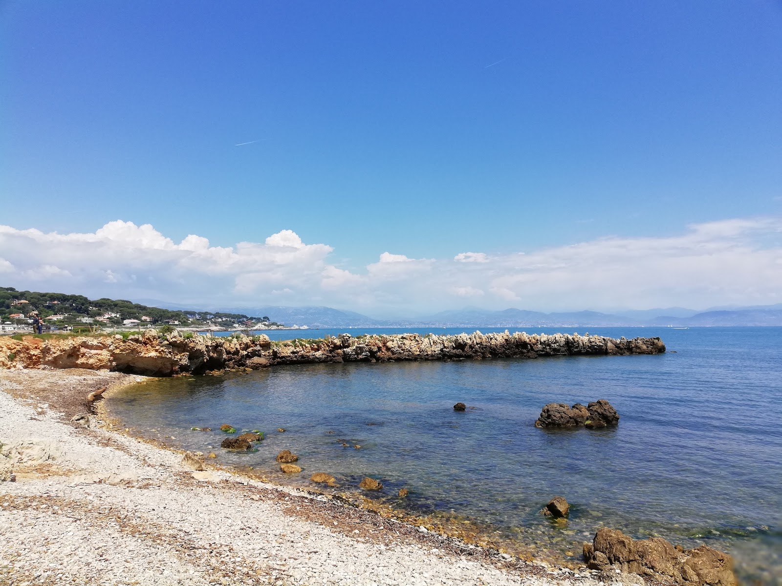 Fotografija Criques de la Garoupe z majhen zaliv