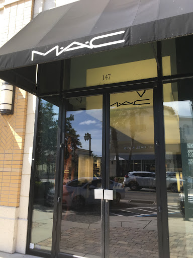 Cosmetics Store «MAC», reviews and photos, 4790 River City Dr, Jacksonville, FL 32246, USA