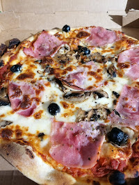 Plats et boissons du Pizzas à emporter Pizz'alex marcoussis - n°1