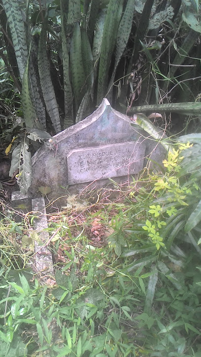 Makam Keluarga Tgk M. Amin