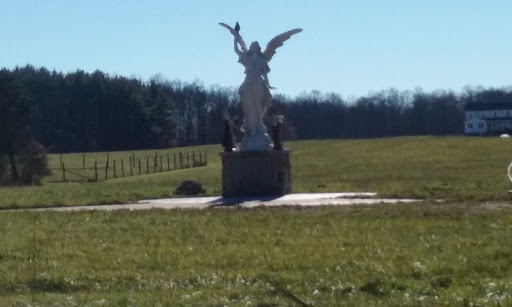 Golf Club «Rolling Green Golf Club», reviews and photos, 15900 Mayfield Rd, Huntsburg, OH 44046, USA