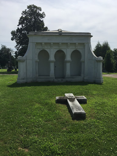 Cemetery «Mount Olivet Funeral Home and Cemetery», reviews and photos, 1101 Lebanon Pike, Nashville, TN 37210, USA