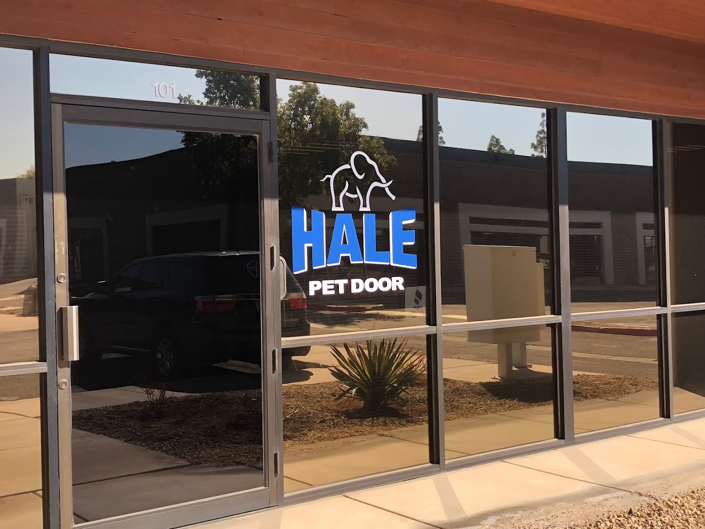 Hale Pet Doors of Arizona