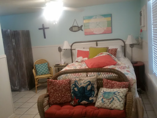 Indoor Lodging «Little Bay Club», reviews and photos, 1801 Broadway St, Rockport, TX 78382, USA