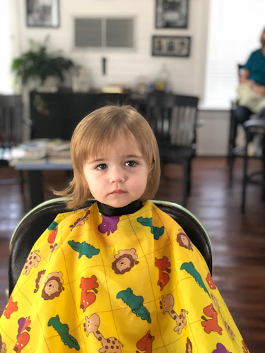 Barber Shop «The Little White House Barber Shop», reviews and photos, 11907 Fort King Hwy, Thonotosassa, FL 33592, USA