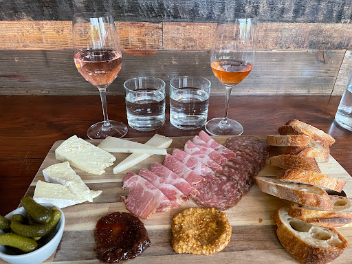 Wine Store «Division Wines», reviews and photos, 3564 SE Division St, Portland, OR 97202, USA