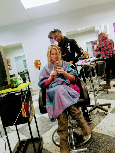 Hair Salon «Mode of Expression Salon», reviews and photos, 9294 Market Square Dr, Streetsboro, OH 44241, USA