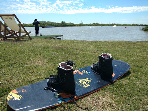 Clases wakeboard Buenos Aires