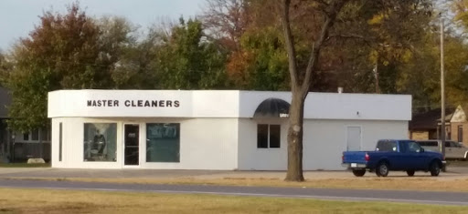 Master Cleaners in Great Bend, Kansas