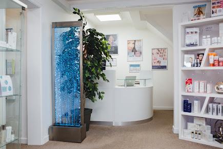 Cosmedica Clinics - Cosmedica Clinics