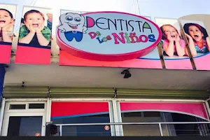 Dentista de los ninos image