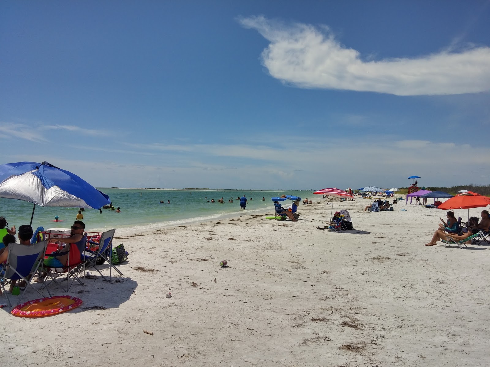 Zdjęcie Fort desoto beach - popularne miejsce wśród znawców relaksu