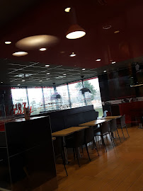 Atmosphère du Restaurant KFC Douai Sin le Noble à Lambres-Lez-Douai - n°15