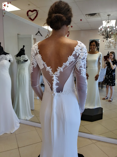 Boutique «Loretta Bridal boutique», reviews and photos, 28811 S Tamiami Trail, Bonita Springs, FL 34135, USA